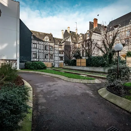 Au Coeur De - Et Place De Parking Apartment